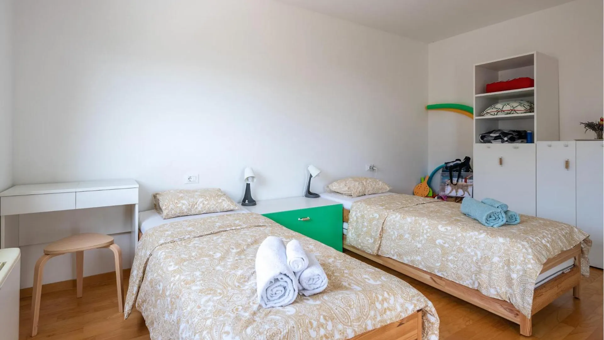 Beautiful Home In Vodnjan With Wifi 0*,